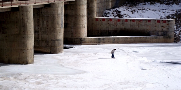 Large scale hydropower will fail in Tibet due to freezing temperatures